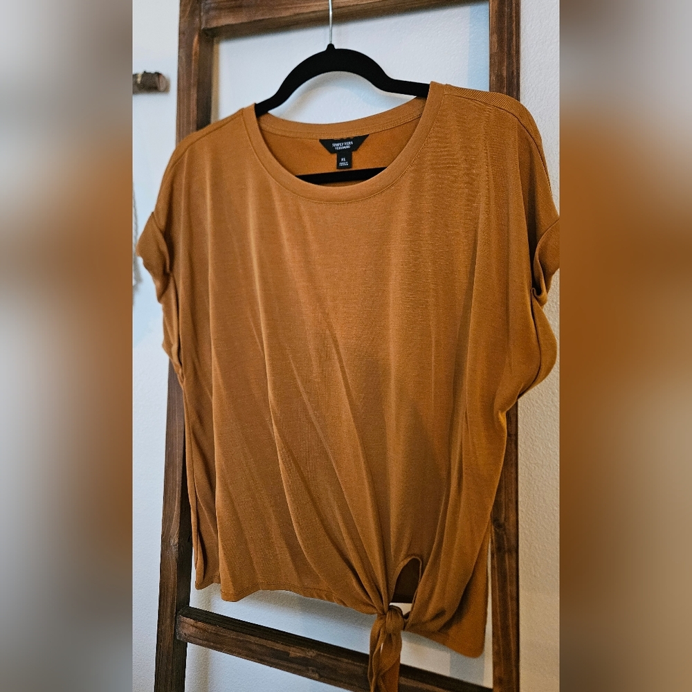 Simply Vera Verawang Blouse